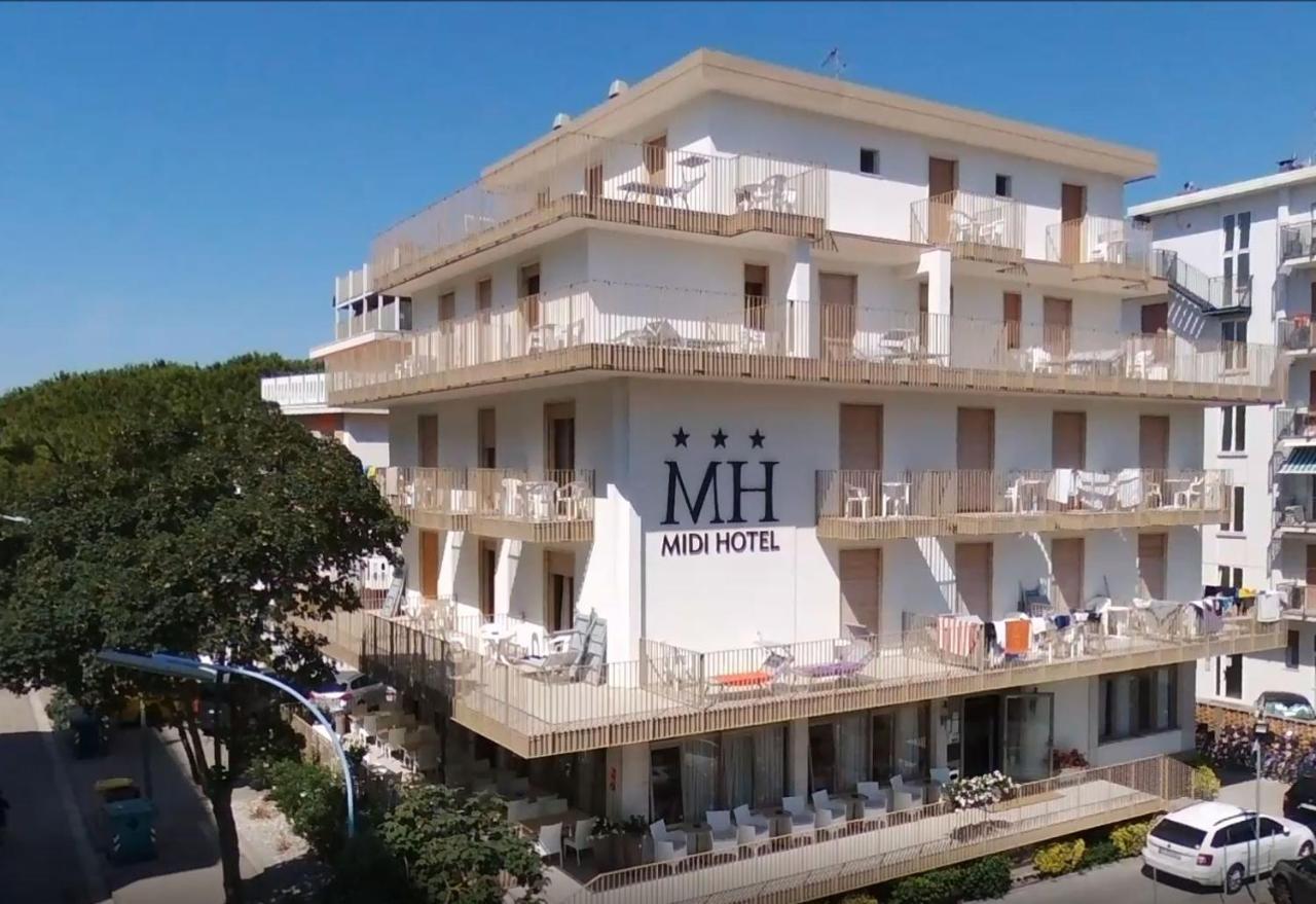 Hotel Midi ลิโดดิเยโซโล ภายนอก รูปภาพ